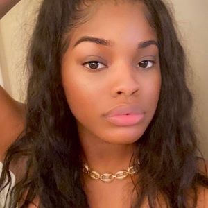 Meet your Posher, Nicki